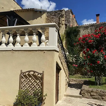 فيلة Le Petit Domaine